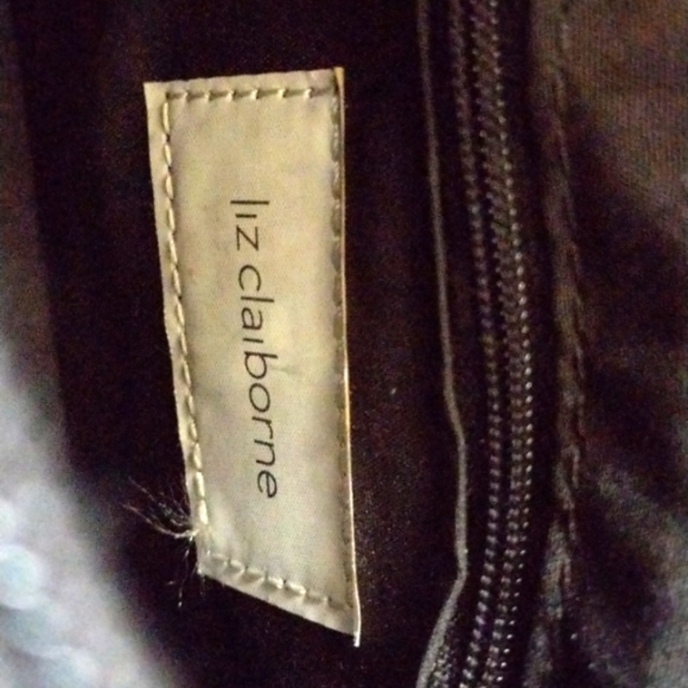 Hand bag - Picture 2 of 3